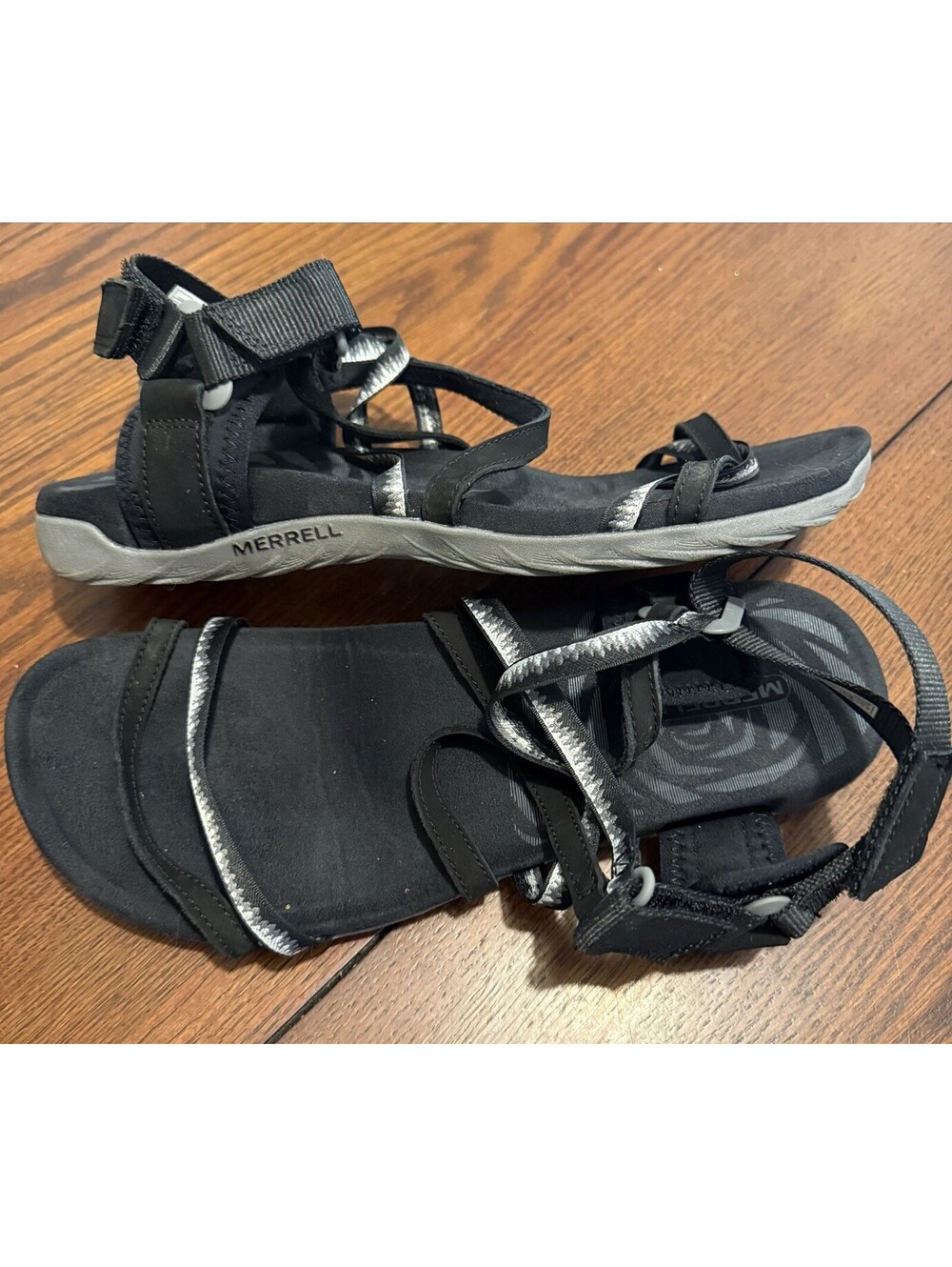Women’s Merrell Terran Cush 3 Lattice Sandal Sz 11 Black and White